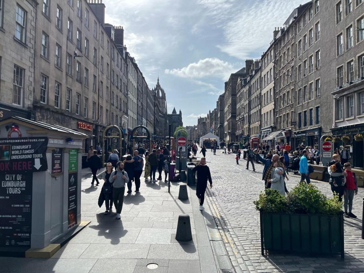 Royal Mile Mansions 2 Bedroom - Edinburgh City Centre Dış mekan fotoğraf